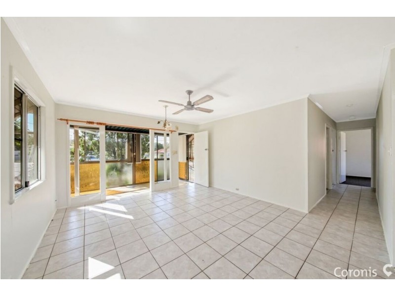 1204 Anzac Avenue, Kallangur QLD 4503