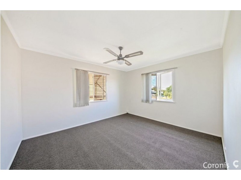 1204 Anzac Avenue, Kallangur QLD 4503