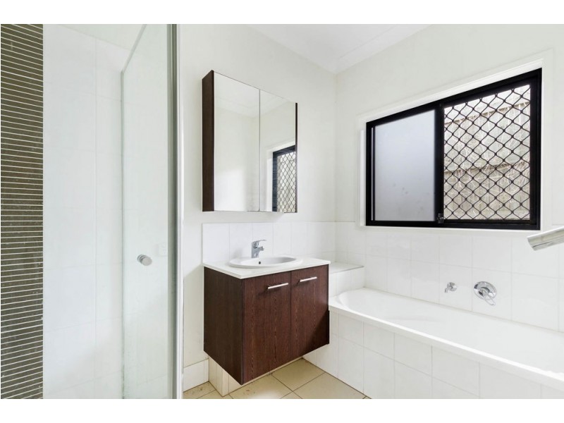 7 Cascades Street, North Lakes QLD 4509