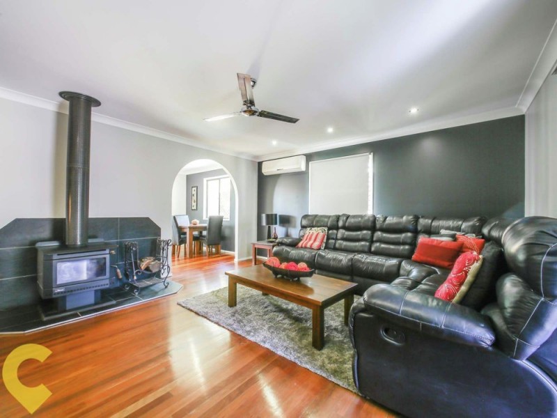 5 Dobson Drive, Strathpine QLD 4500