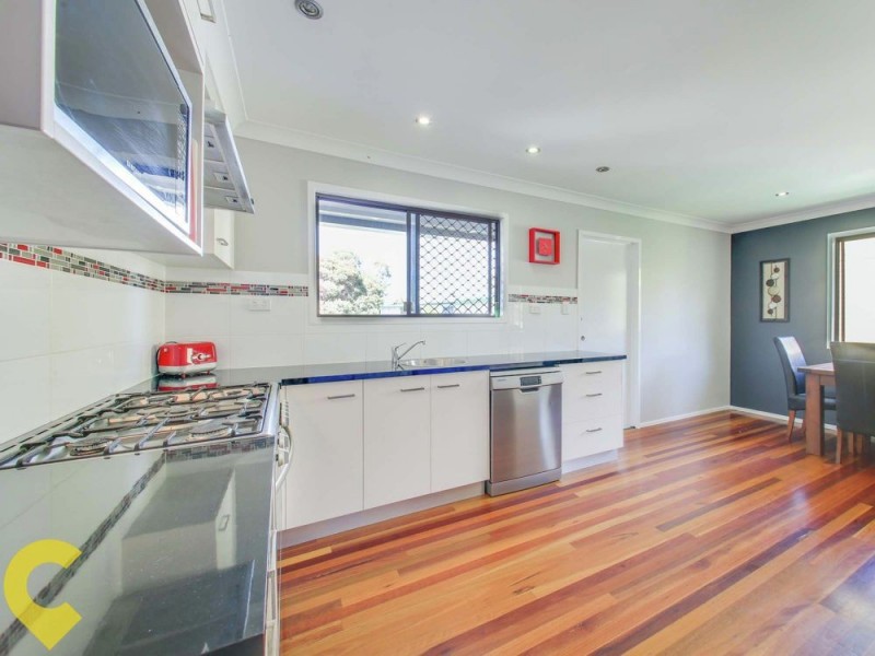 5 Dobson Drive, Strathpine QLD 4500