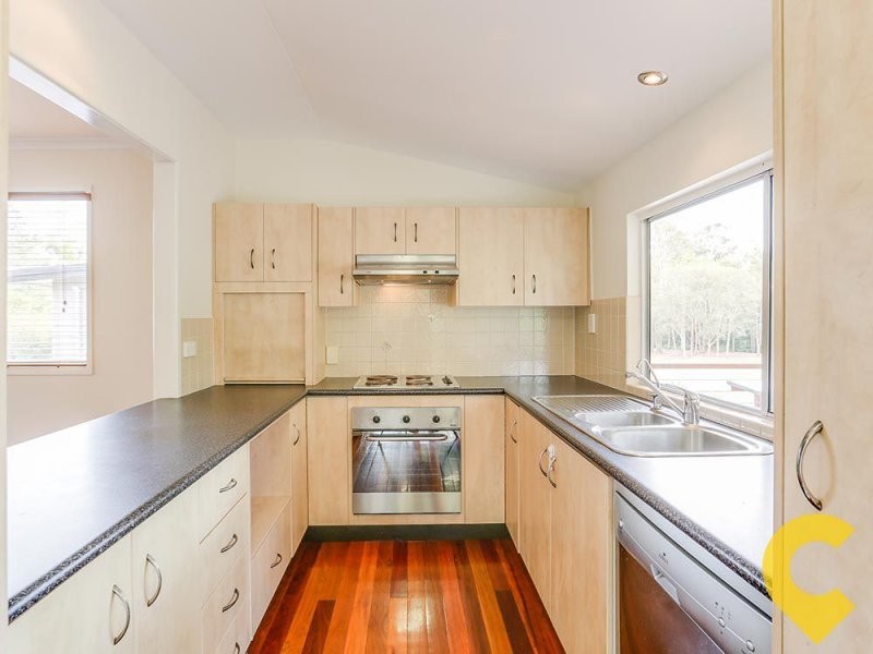50 Folkstone Avenue, Albany Creek QLD 4035