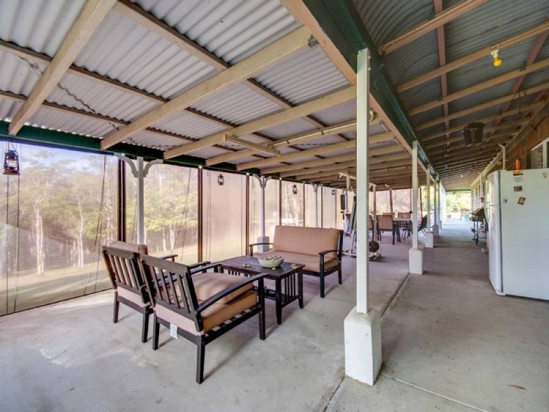 11 Byrnes Rd N, Joyner QLD 4500