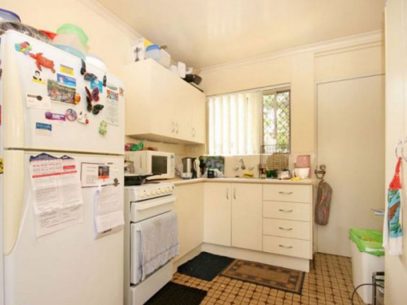 2/4 Marshall Street, Strathpine QLD 4500