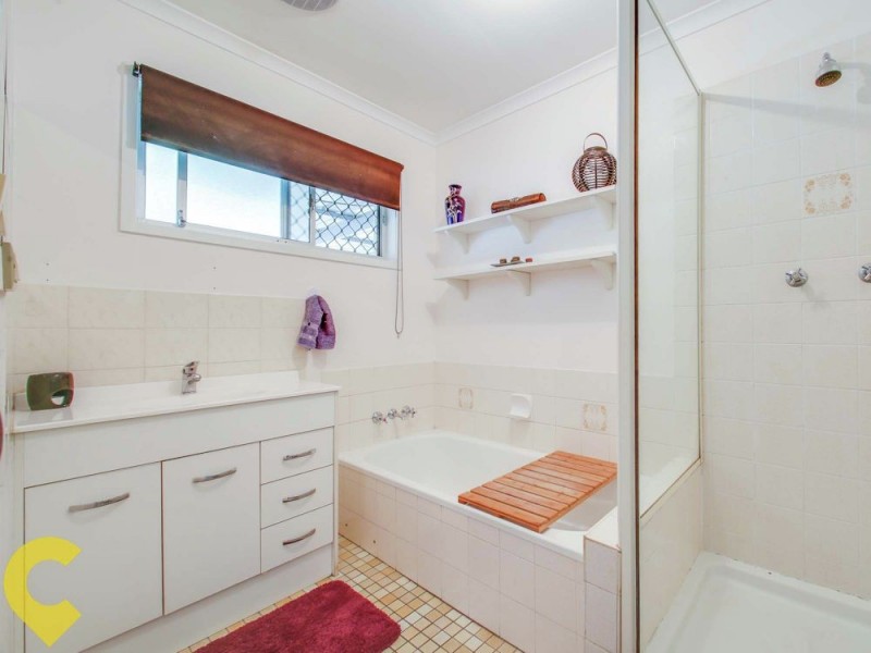 18 Wairoa Drive, Strathpine QLD 4500
