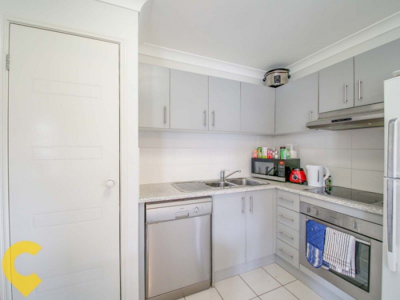 2/9 Rebecca Cres, Joyner QLD 4500