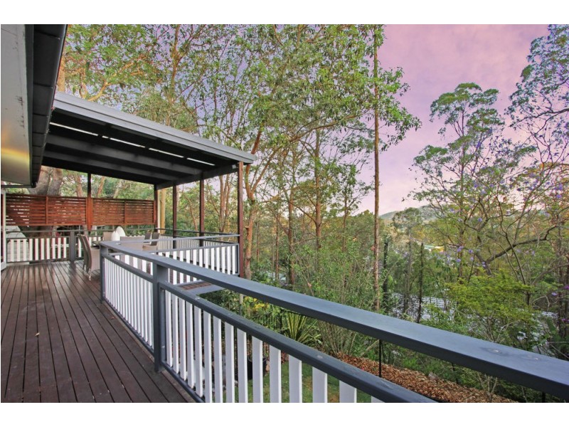 34 Caesar Road, Ferny Hills QLD 4055