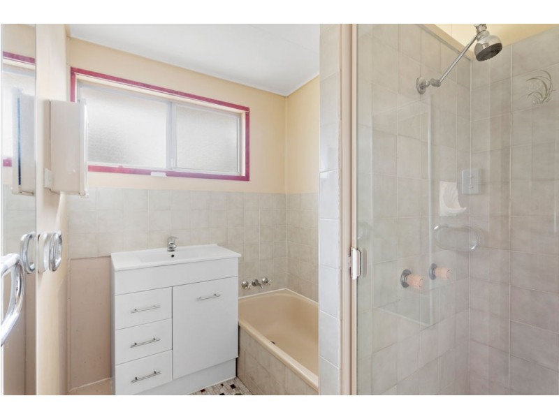 32 Bargo Street, Arana Hills QLD 4054