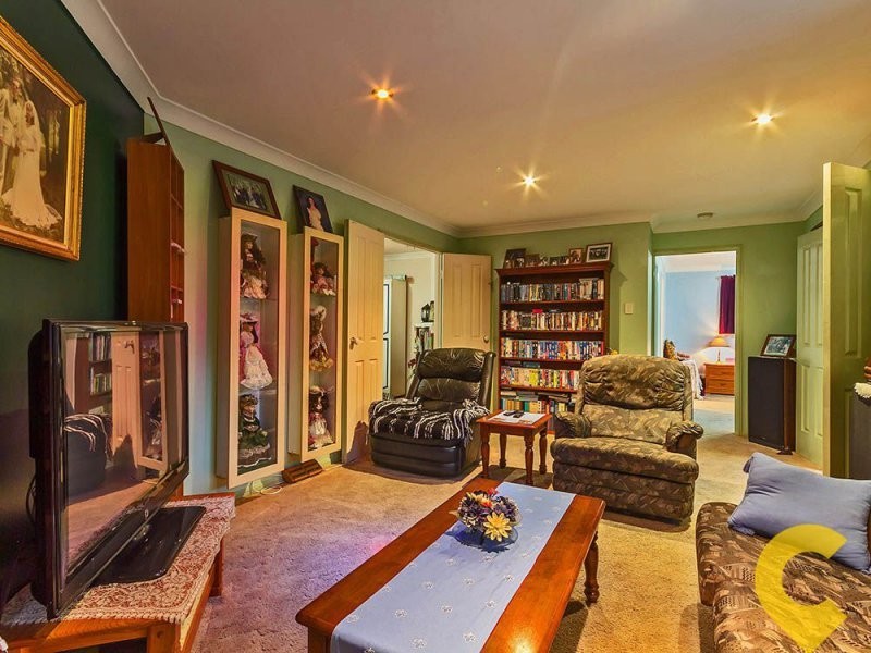 12 Coral Pea Close, Warner QLD 4500