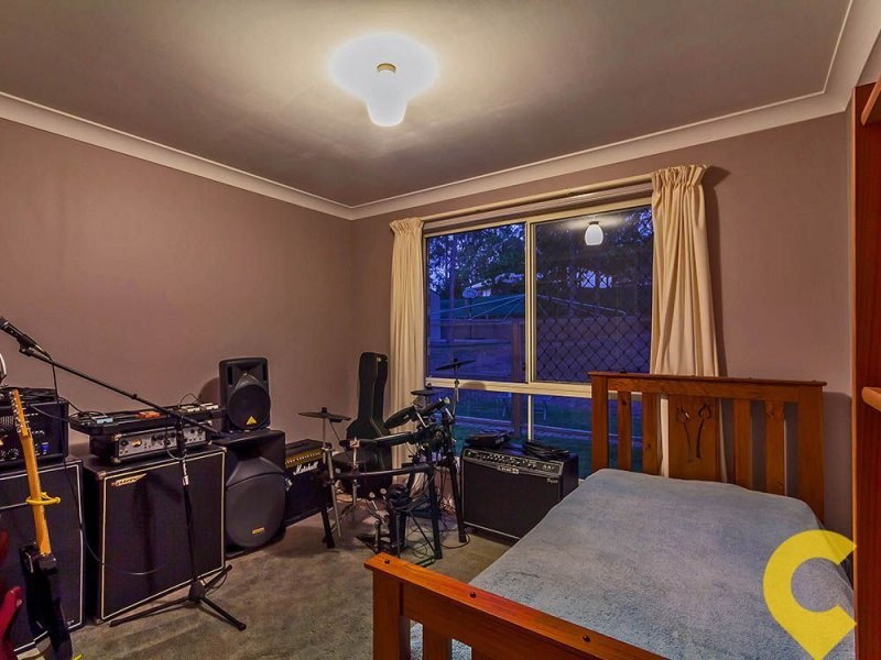 12 Coral Pea Close, Warner QLD 4500