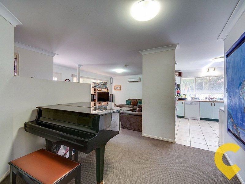 7 Arlington Drive, Arana Hills QLD 4054