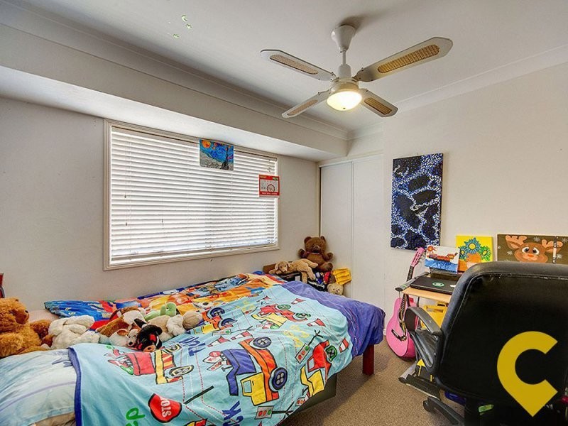 7 Arlington Drive, Arana Hills QLD 4054