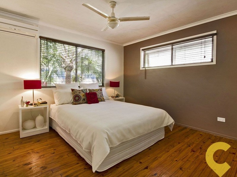 33 Yathong Court, Arana Hills QLD 4054