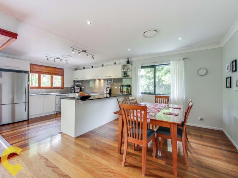 42 View Crescent, Arana Hills QLD 4054