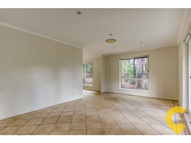 39 Yathong Court, Arana Hills QLD 4054