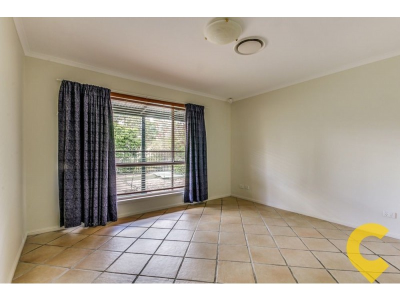 39 Yathong Court, Arana Hills QLD 4054