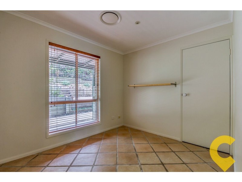 39 Yathong Court, Arana Hills QLD 4054