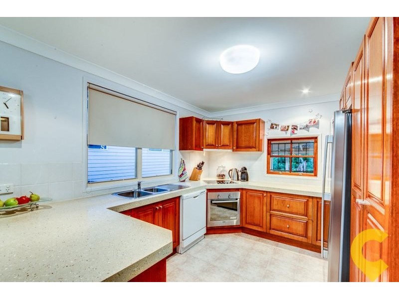 12 Fleetwood Court, Ferny Hills QLD 4055