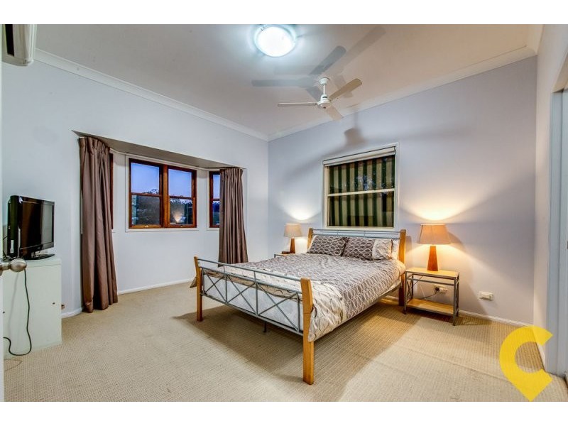 12 Fleetwood Court, Ferny Hills QLD 4055