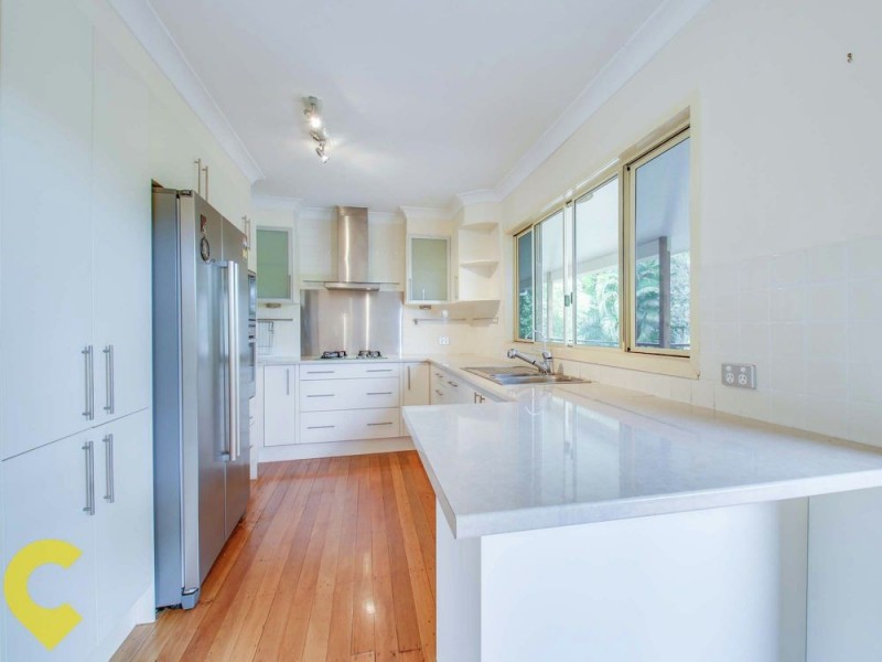 18 Narellan Street, Arana Hills QLD 4054