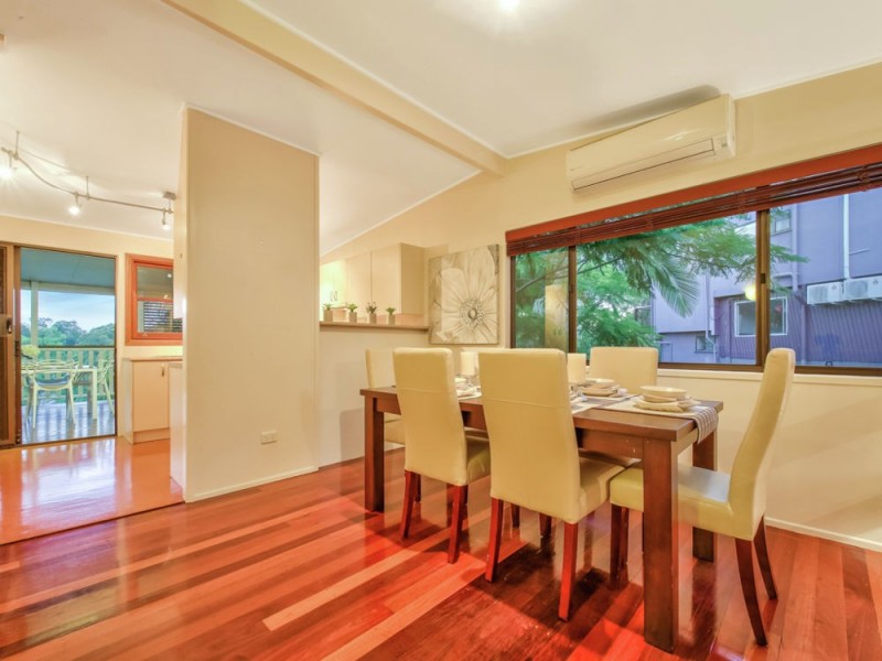 65 Hutton Road, Ferny Hills QLD 4055