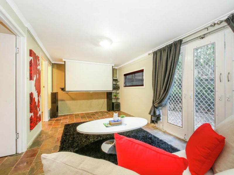 65 Hutton Road, Ferny Hills QLD 4055