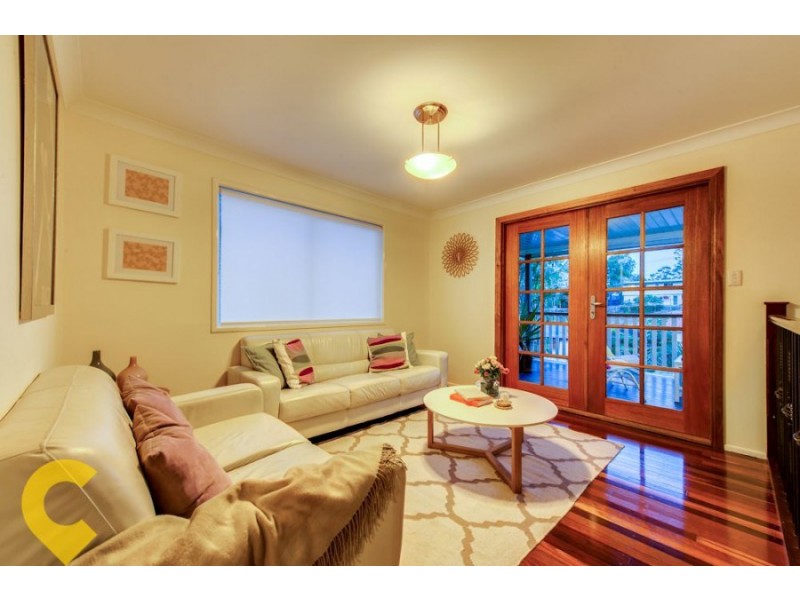 28 Yeerinbool Court, Arana Hills QLD 4054