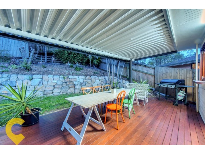 28 Yeerinbool Court, Arana Hills QLD 4054