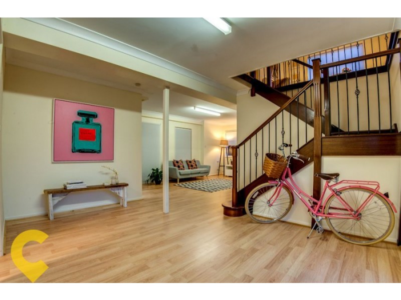 28 Yeerinbool Court, Arana Hills QLD 4054