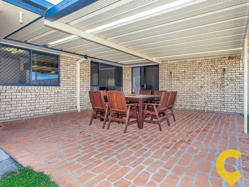 100 Charolais Crescent, Upper Kedron QLD 4055