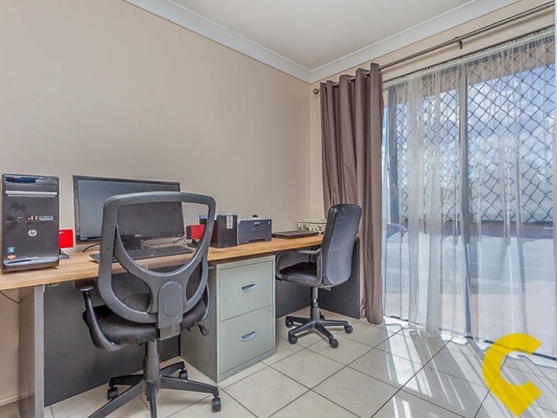 100 Charolais Crescent, Upper Kedron QLD 4055