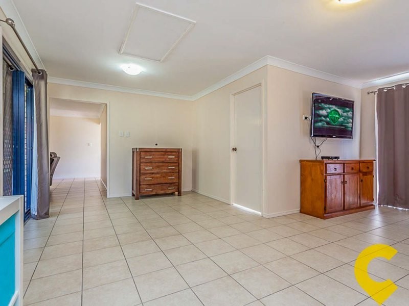 100 Charolais Crescent, Upper Kedron QLD 4055