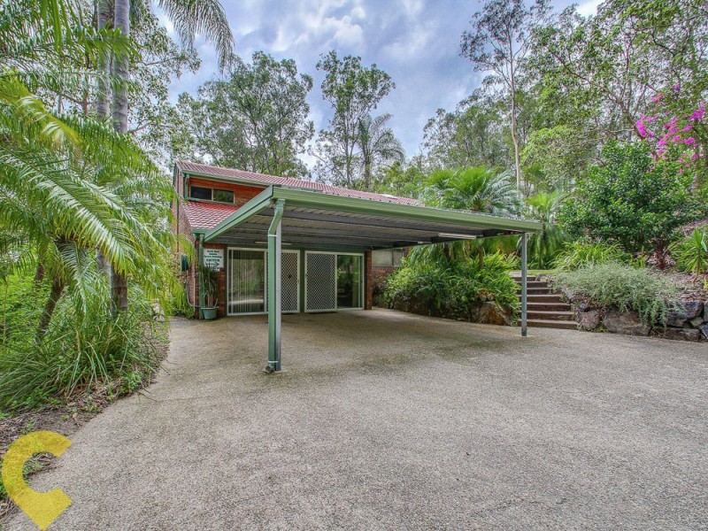 137 Upper Kedron Road, Ferny Grove QLD 4055