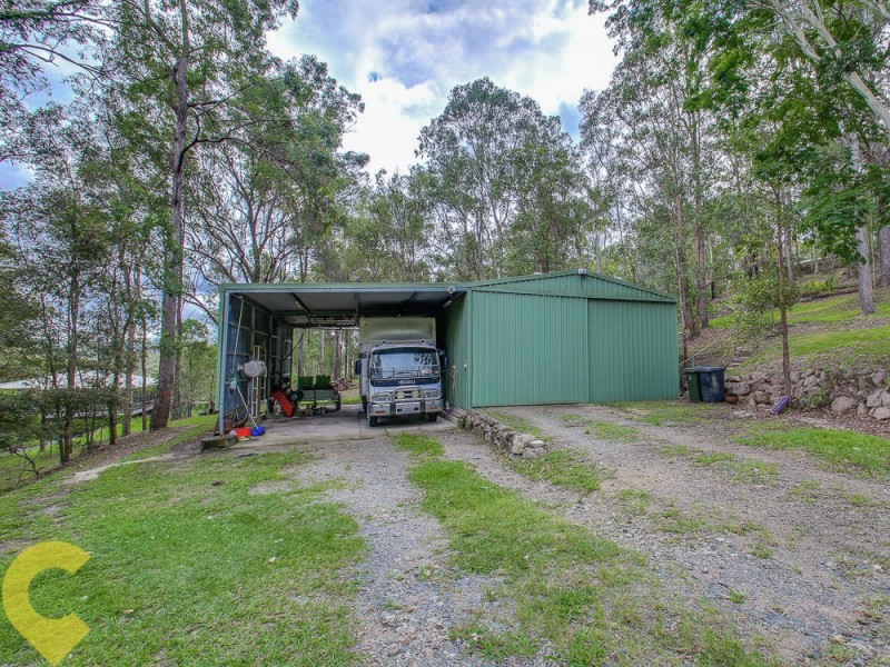 137 Upper Kedron Road, Ferny Grove QLD 4055