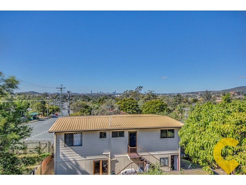 151 Camelia Avenue, Everton Hills QLD 4053