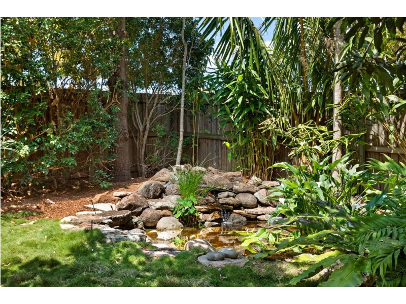 6 Crown Street, Mitchelton QLD 4053