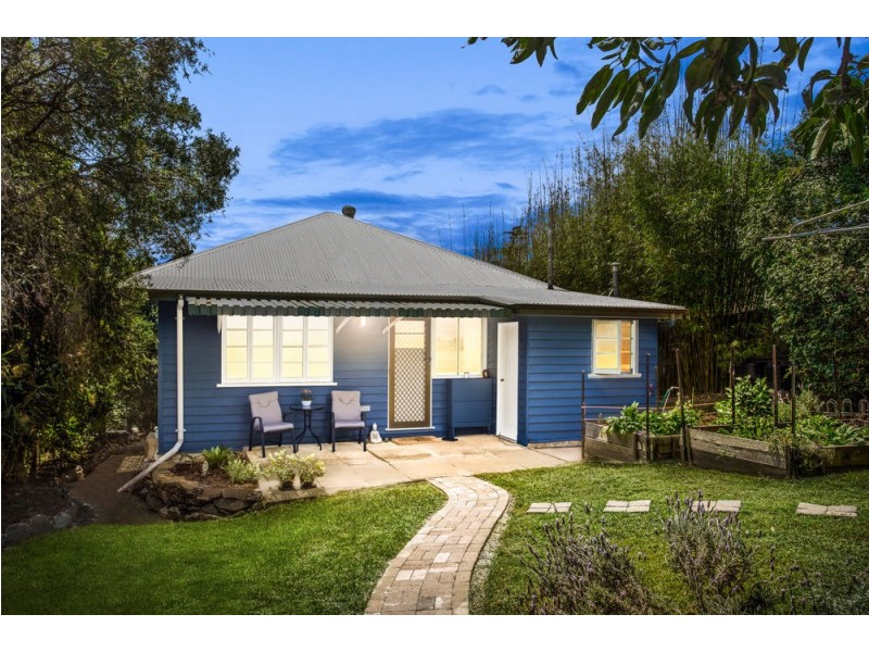 6 Crown Street, Mitchelton QLD 4053