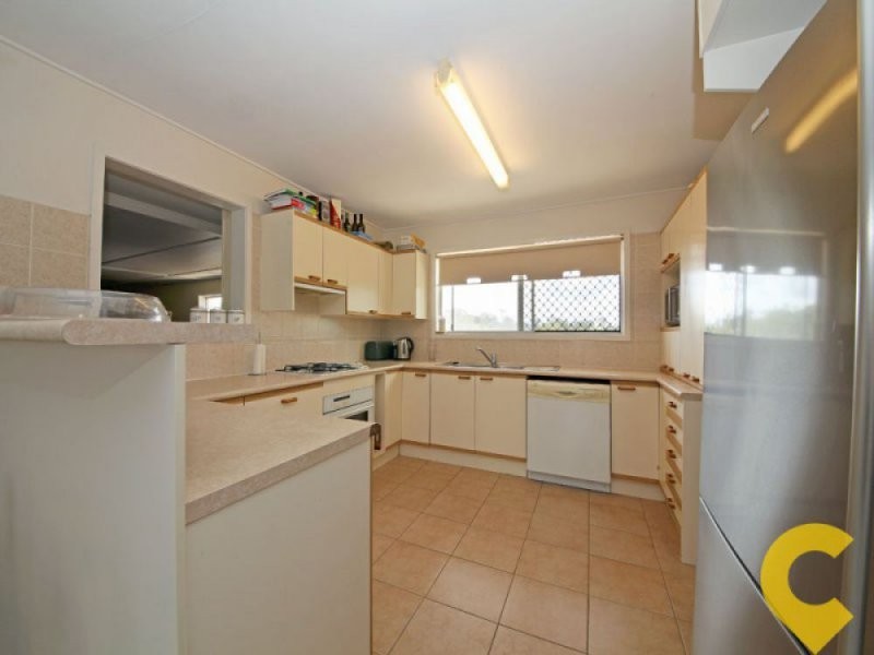 4 Tombondan Crescent, Ferny Hills QLD 4055