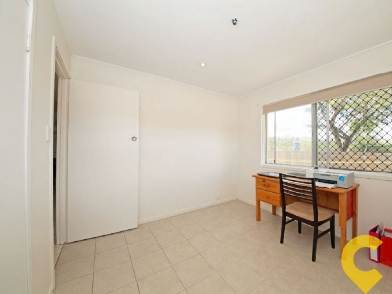 4 Tombondan Crescent, Ferny Hills QLD 4055