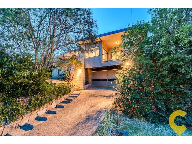 11 Tarnook Drive, Ferny Hills QLD 4055