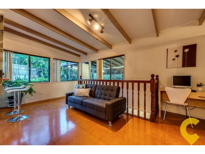 11 Tarnook Drive, Ferny Hills QLD 4055