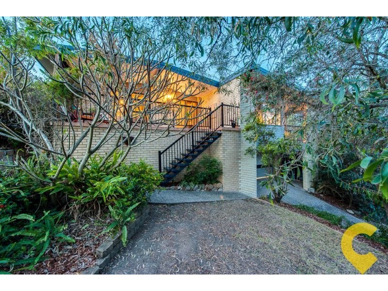 11 Tarnook Drive, Ferny Hills QLD 4055