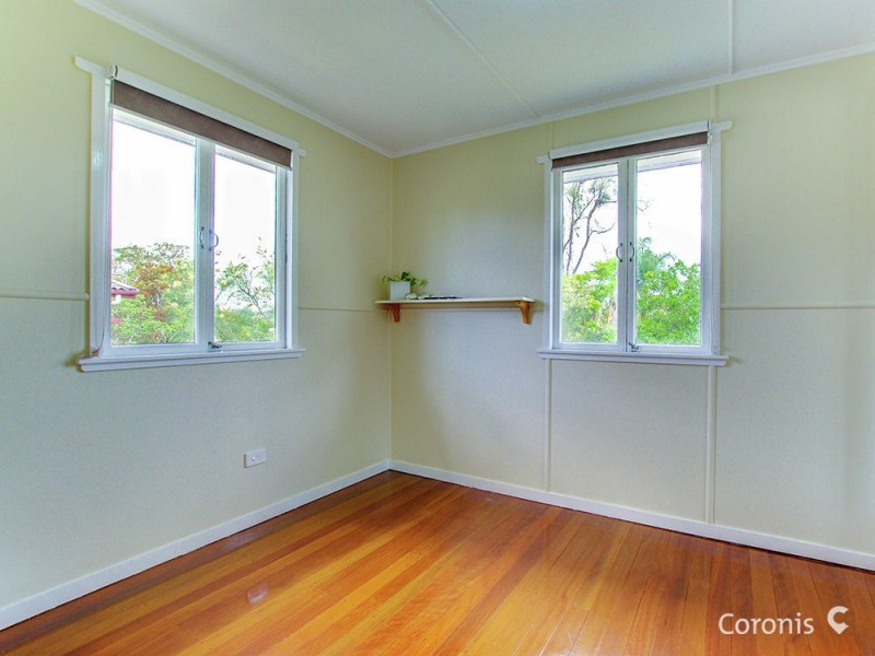 21 Yanderra Avenue, Arana Hills QLD 4054