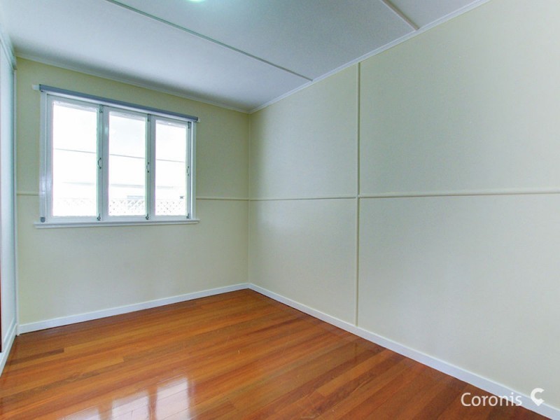 21 Yanderra Avenue, Arana Hills QLD 4054