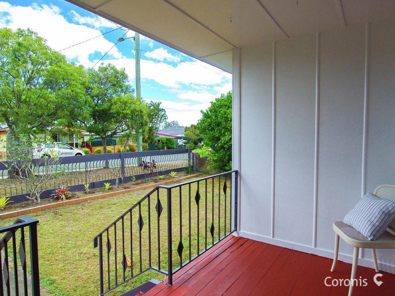 21 Yanderra Avenue, Arana Hills QLD 4054