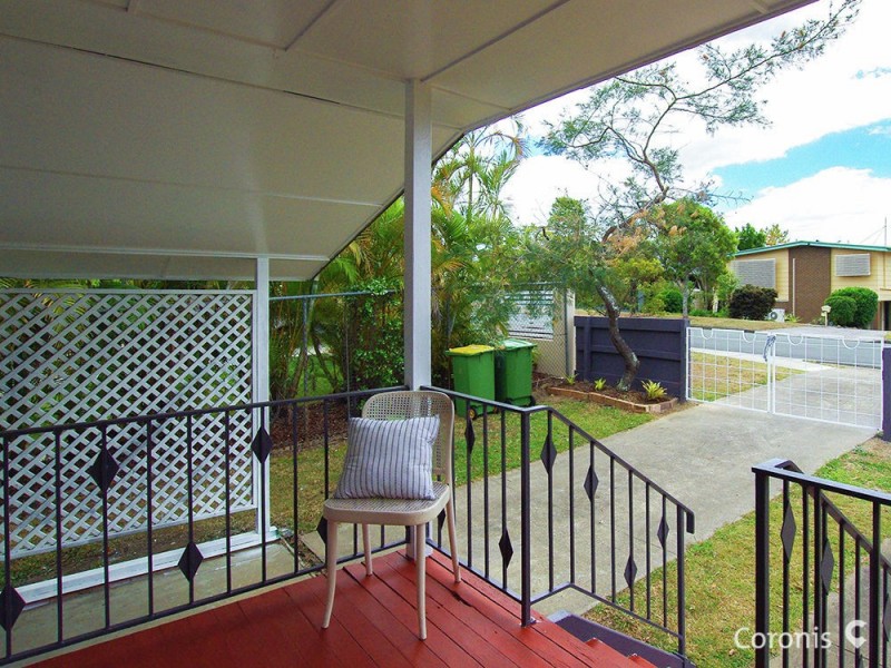 21 Yanderra Avenue, Arana Hills QLD 4054