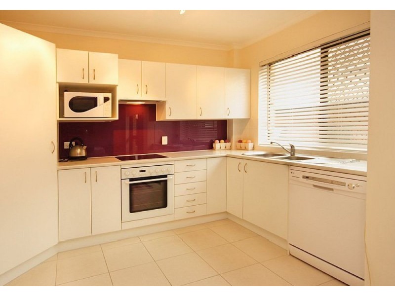 2/5 Gordon Street, Gordon Park QLD 4031