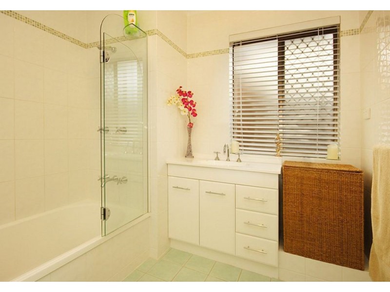 2/5 Gordon Street, Gordon Park QLD 4031