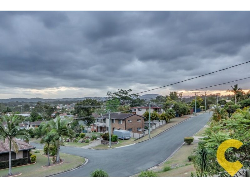 6 Grandis Court, Everton Hills QLD 4053