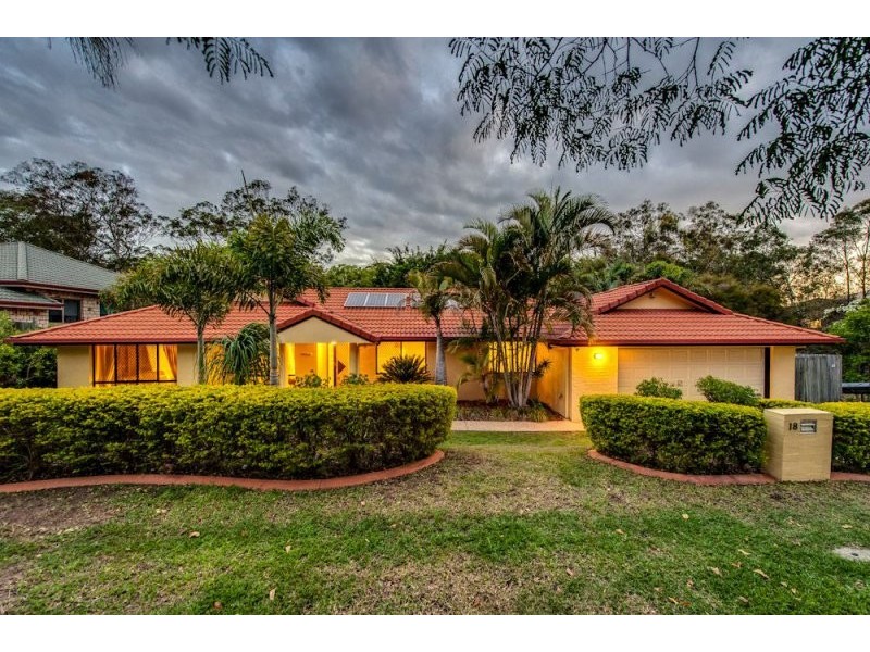 18 Hawkes Avenue, Arana Hills QLD 4054
